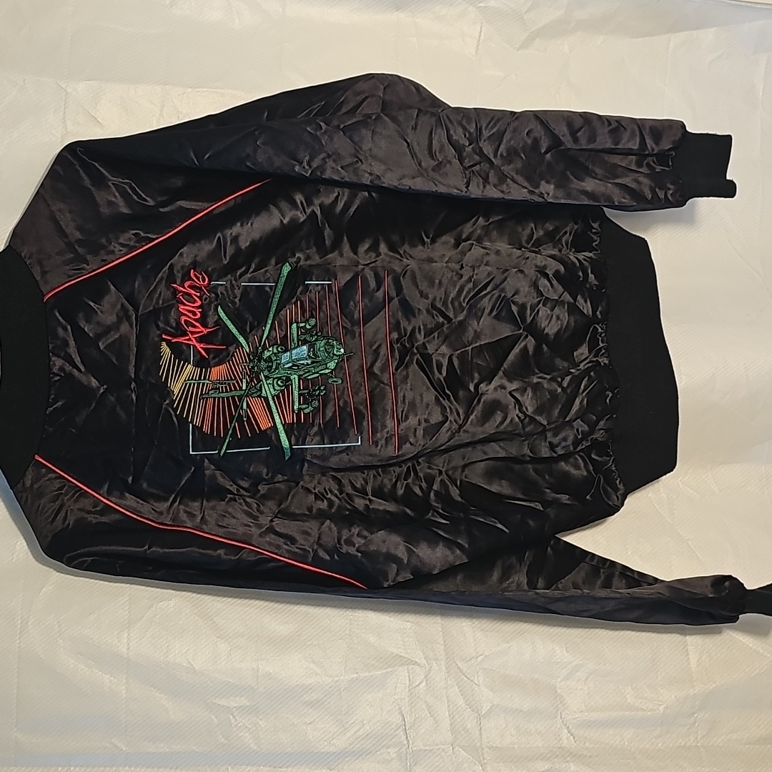 Sleek Vintage Black And Red Mcdonnell Douglas 'Apache' Embroidered Bomber Jacket